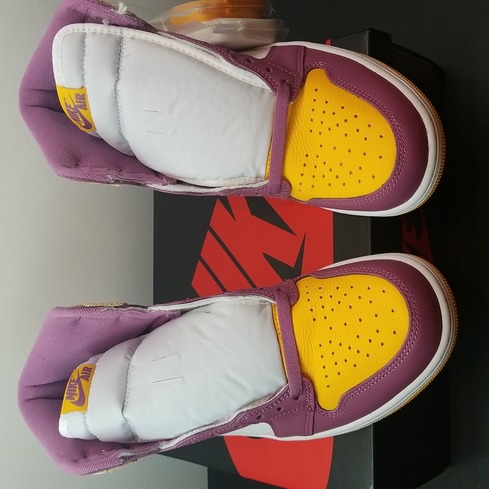 Air Jordan 1 Retro High OG " BROTHERHOOD"